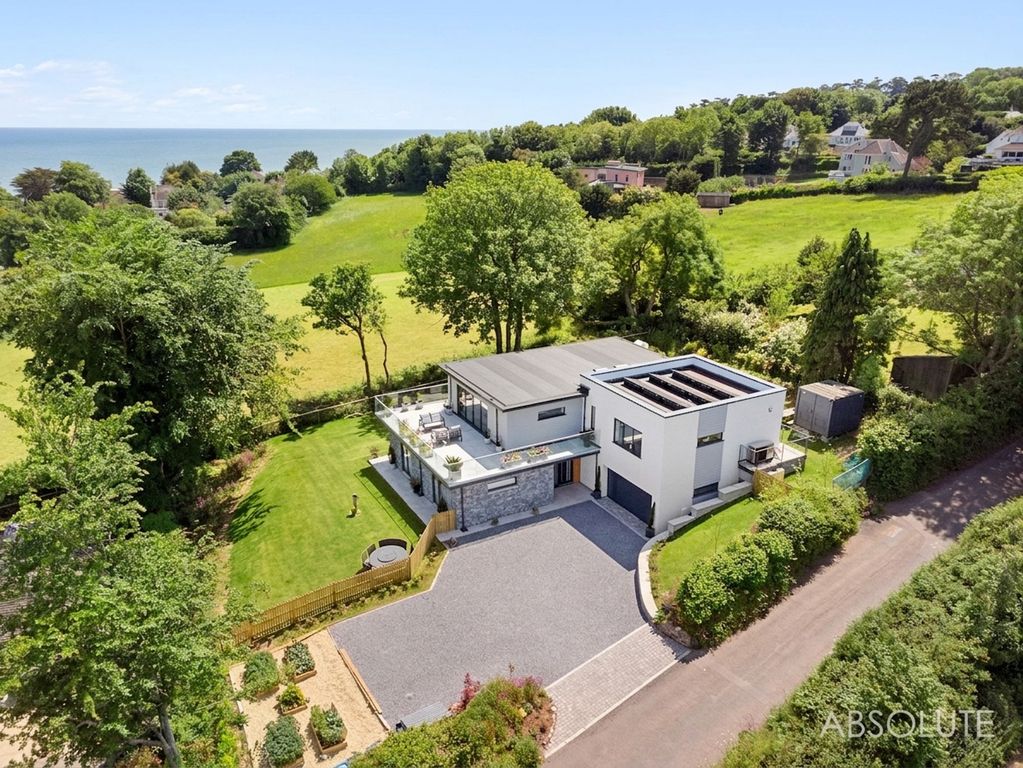 Property photo 1 of 44