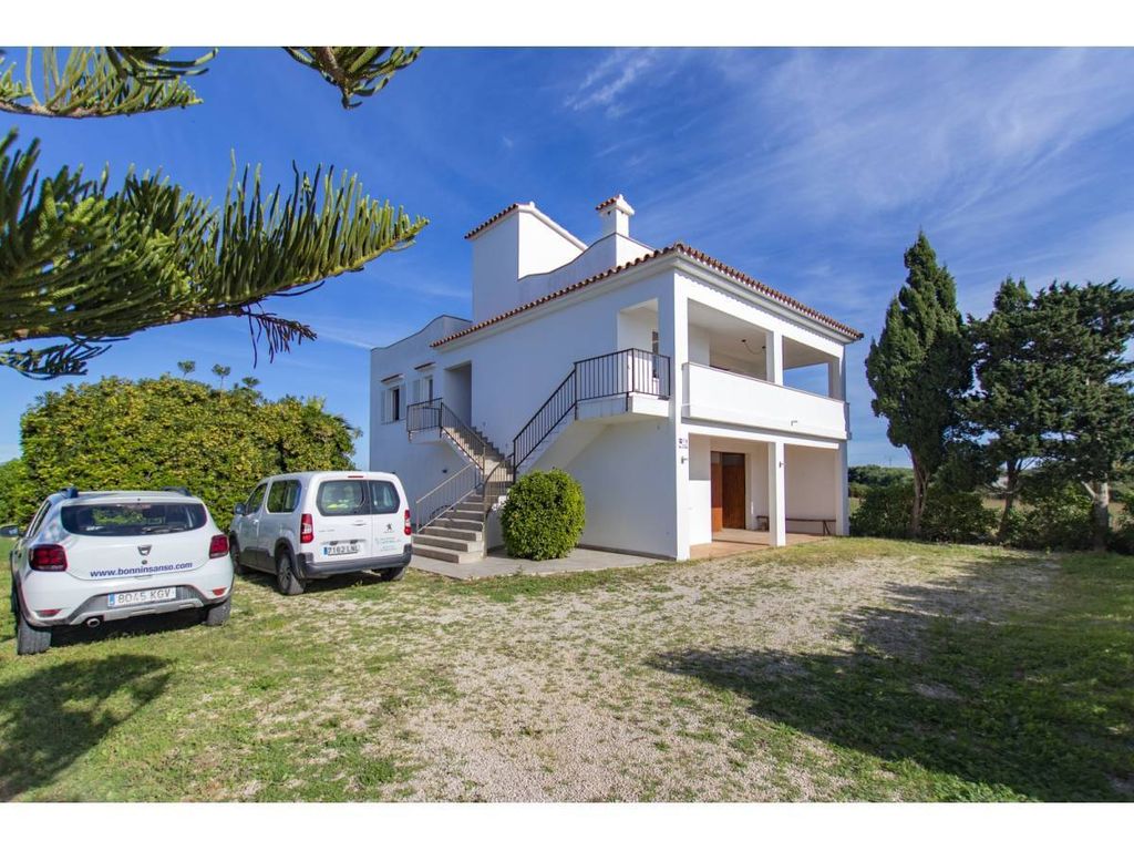 Property photo 2 of 30