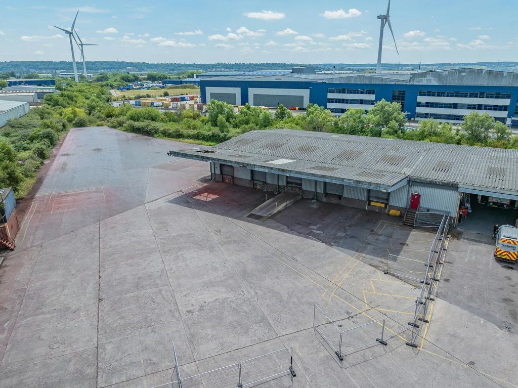 Property photo 2 of 10 Unit 1 Dean Road Trading Estate, Avonmouth Web-21.Jpg