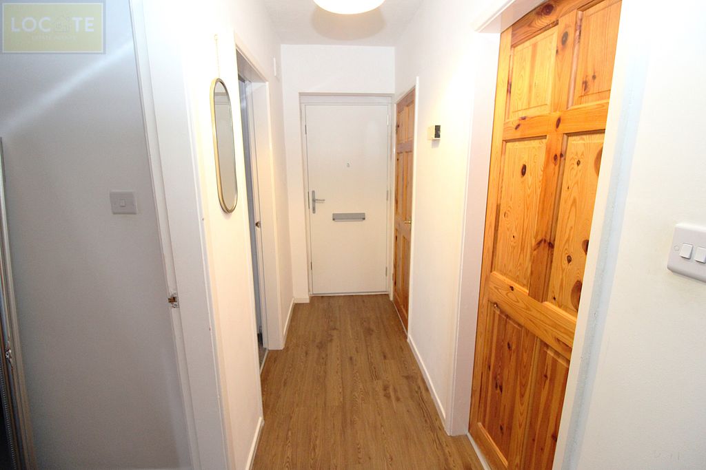 Property photo 3 of 12 Img_9762.Jpg