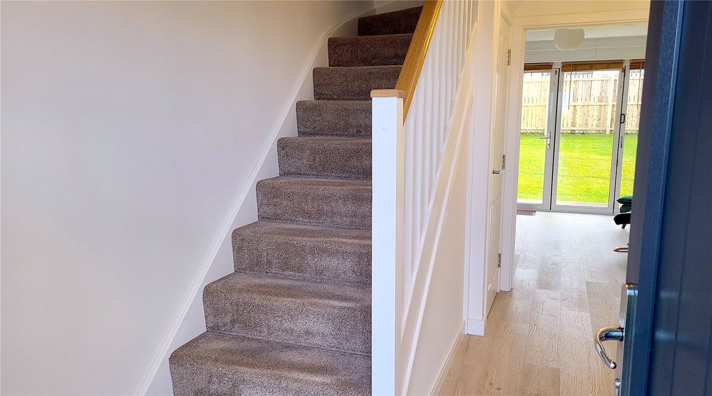 Property photo 3 of 28 Picture 3