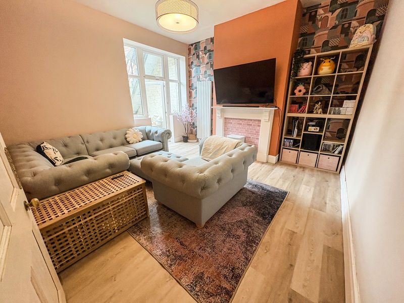 Property photo 2 of 13 Photo 11