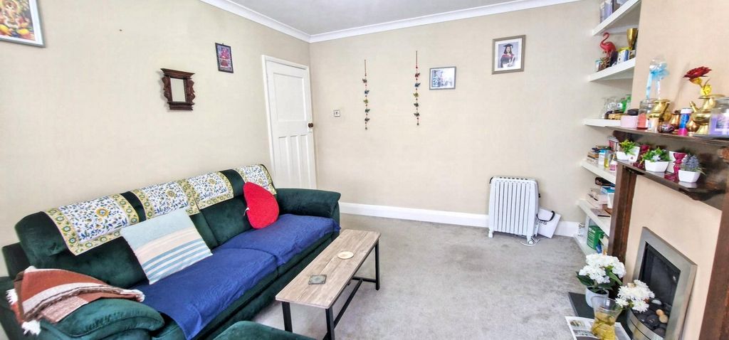 Property photo 3 of 13 Photo 3