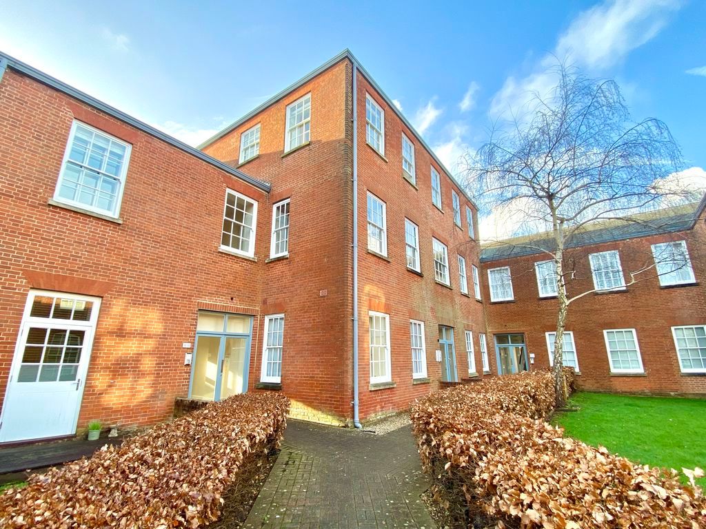 Property photo 1 of 9 Front