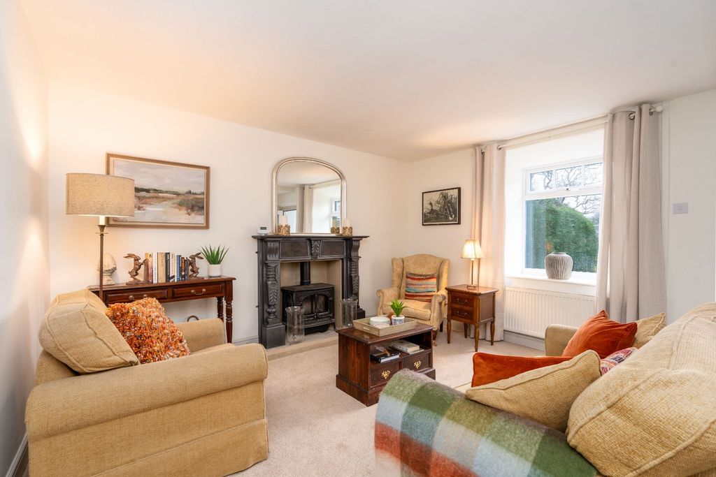 Property photo 2 of 22 Picture No. 09