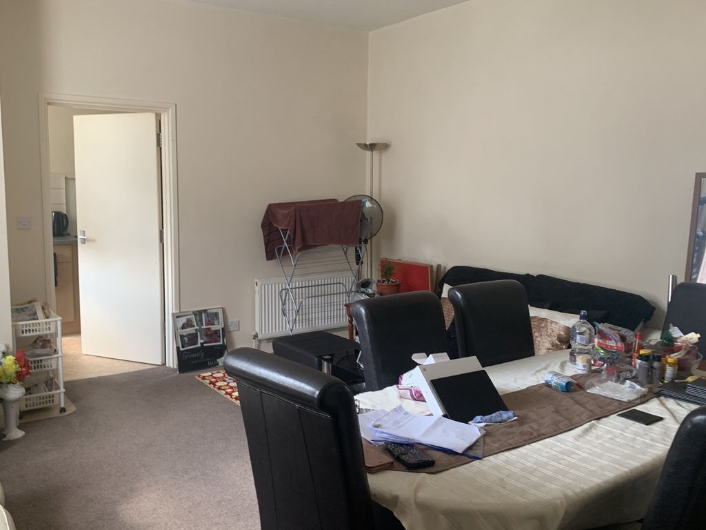 Property photo 2 of 4