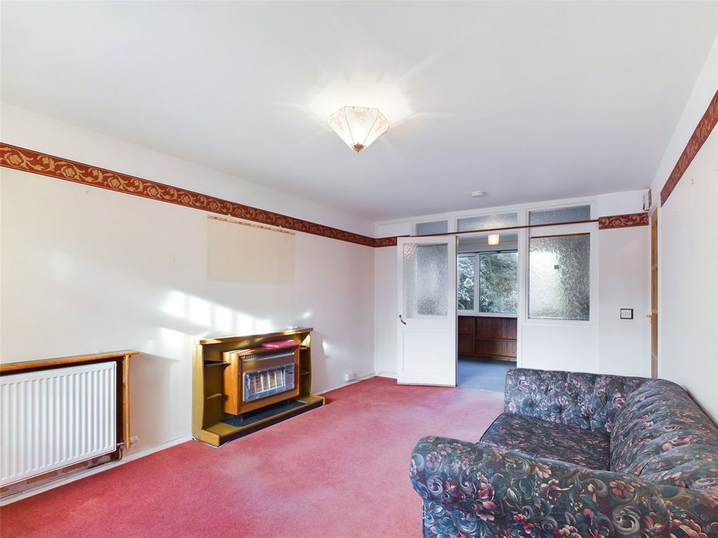 Property photo 2 of 13 Picture No. 10