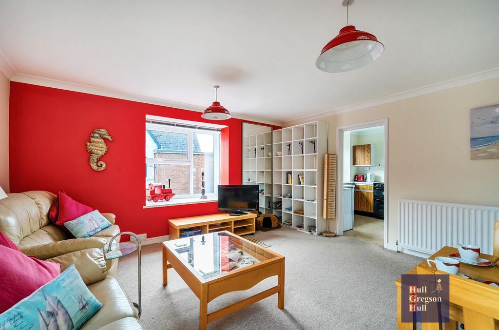 Property photo 2 of 25 256d5Bf7-1175-4E26-89E9-Df74903Bc757.Jpg