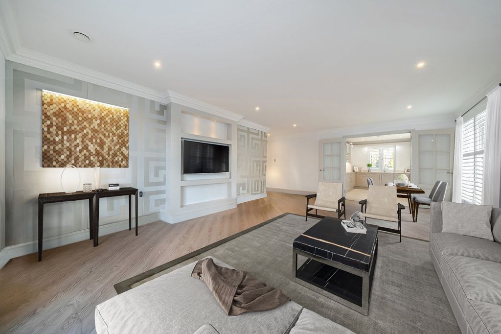 Property photo 2 of 23 Picture No. 40