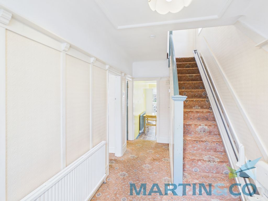 Property photo 2 of 30 Cam01870G0-Pr0192-Still001