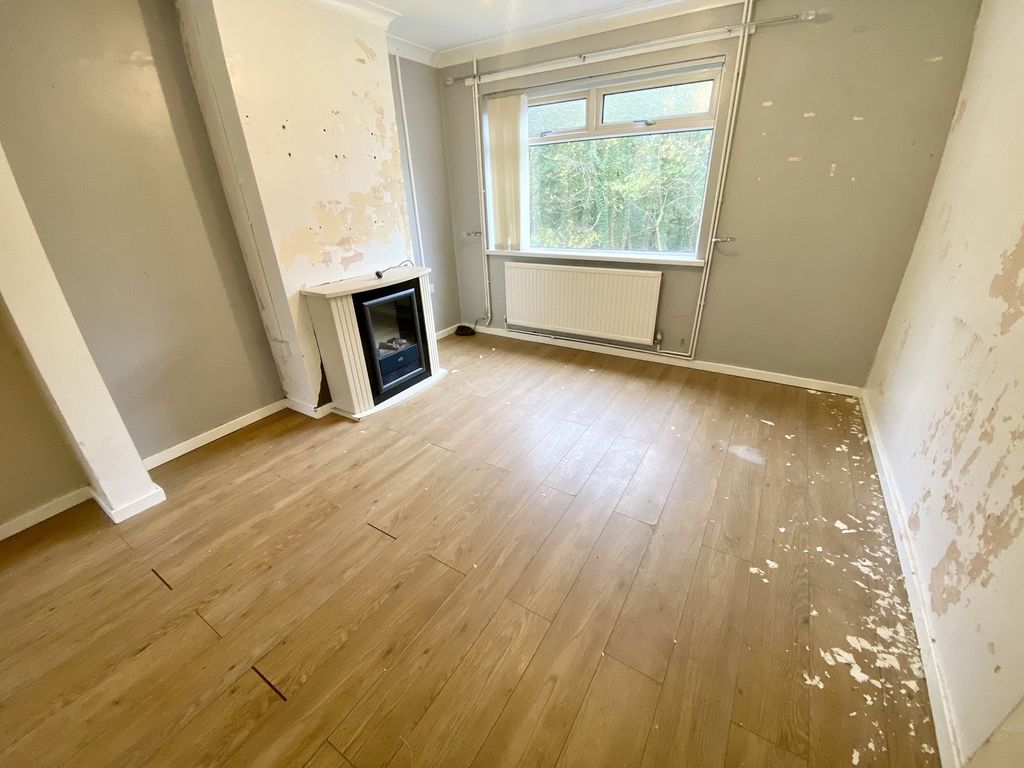 Property photo 2 of 12 Lounge-Dining Room