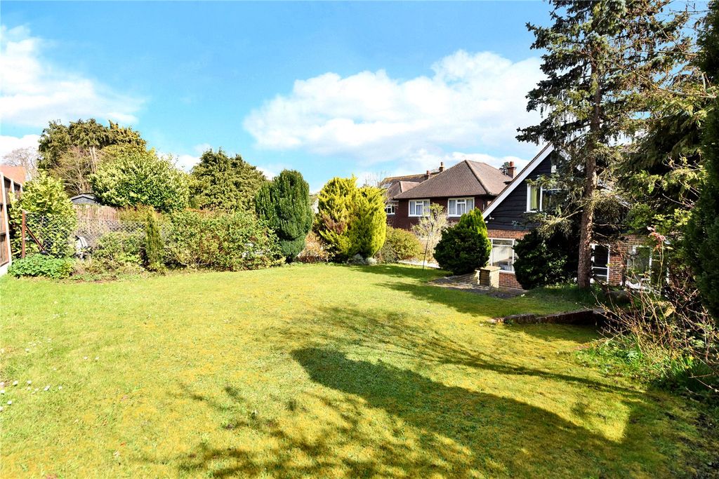 Additional image 13 of 3 bed detached house for saleOutwood Lane, Coulsdon CR5