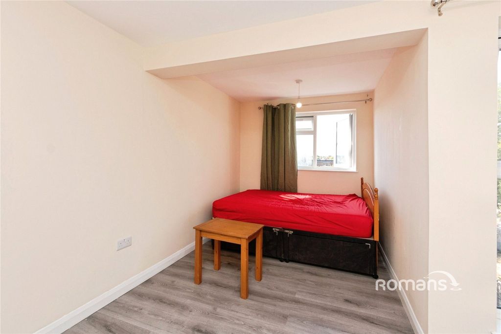 Property photo 3 of 9 Picture No. 07