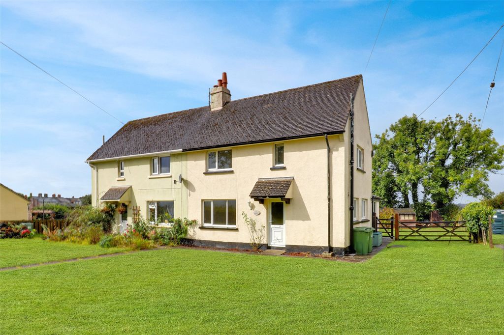 Property photo 1 of 16 1 - Picture No. 41
