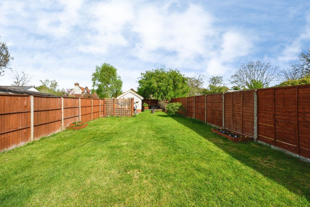 Property photo 2 of 15 Picture No. 21