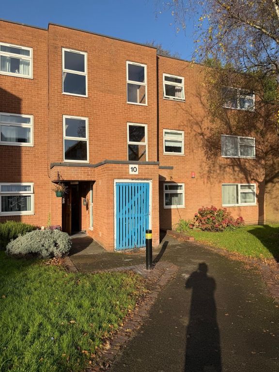 Property photo 1 of 8 2 Bed Flat To Rent , B17 9Lz , Only Eligible For Those Claiming Benefits , Suitable For Female Tenants Only