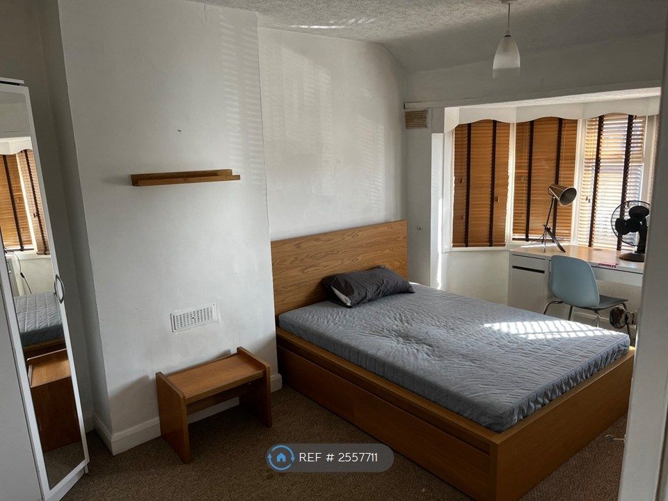 Property photo 1 of 4