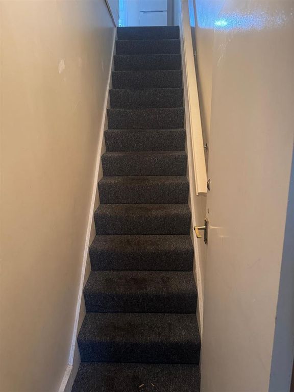 Property photo 2 of 10 3.Jpg