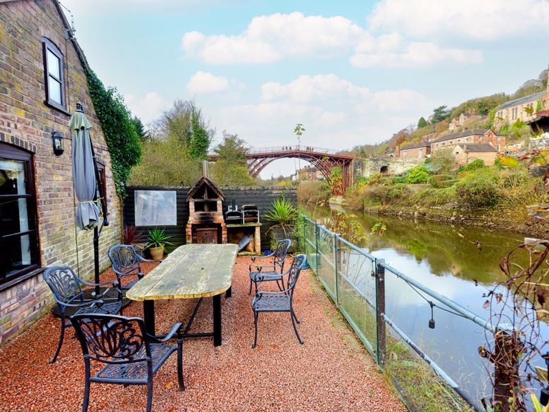 Property photo 2 of 12 Photo 20