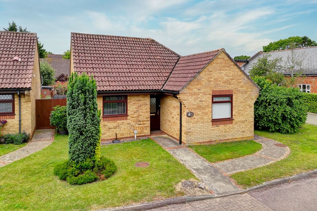 Property photo 1 of 21