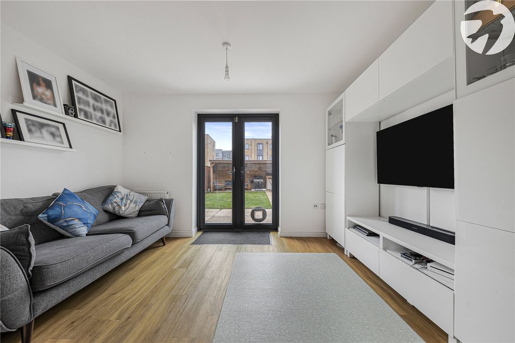 Property photo 2 of 32 Living Area