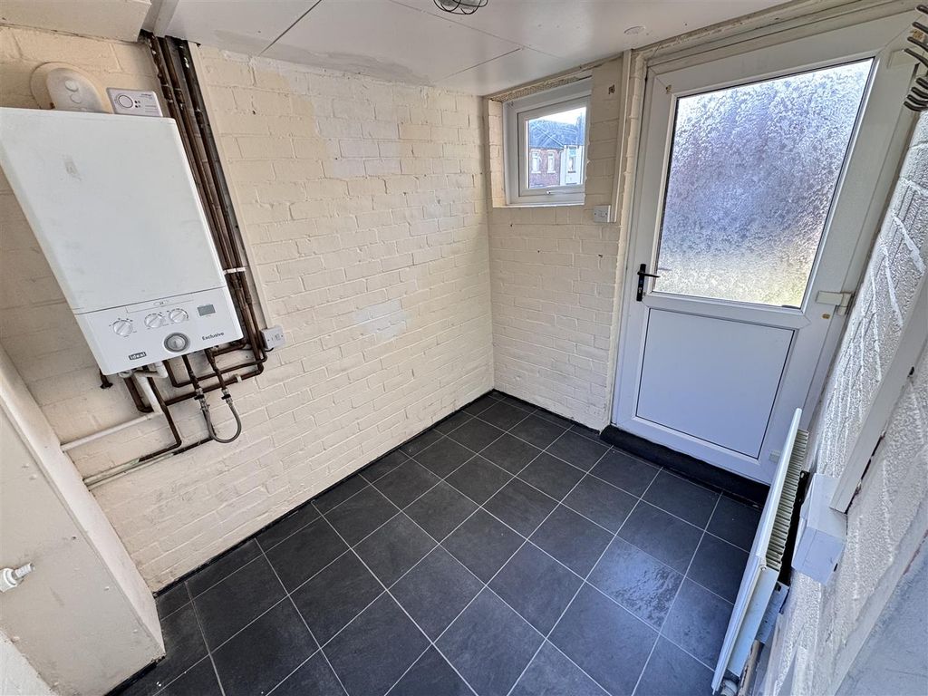 Property photo 3 of 14 Utility