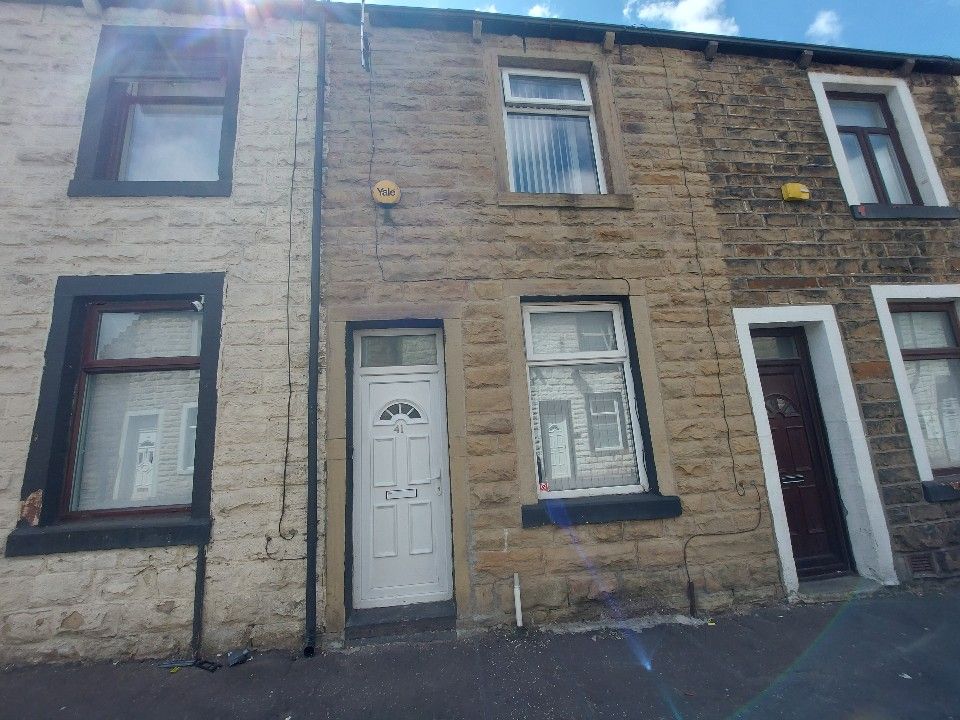 Property photo 1 of 16