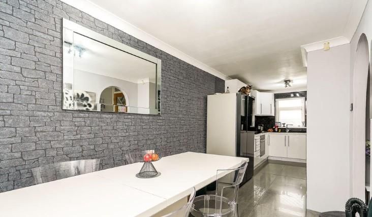 Property photo 3 of 14 Kitchen Diner