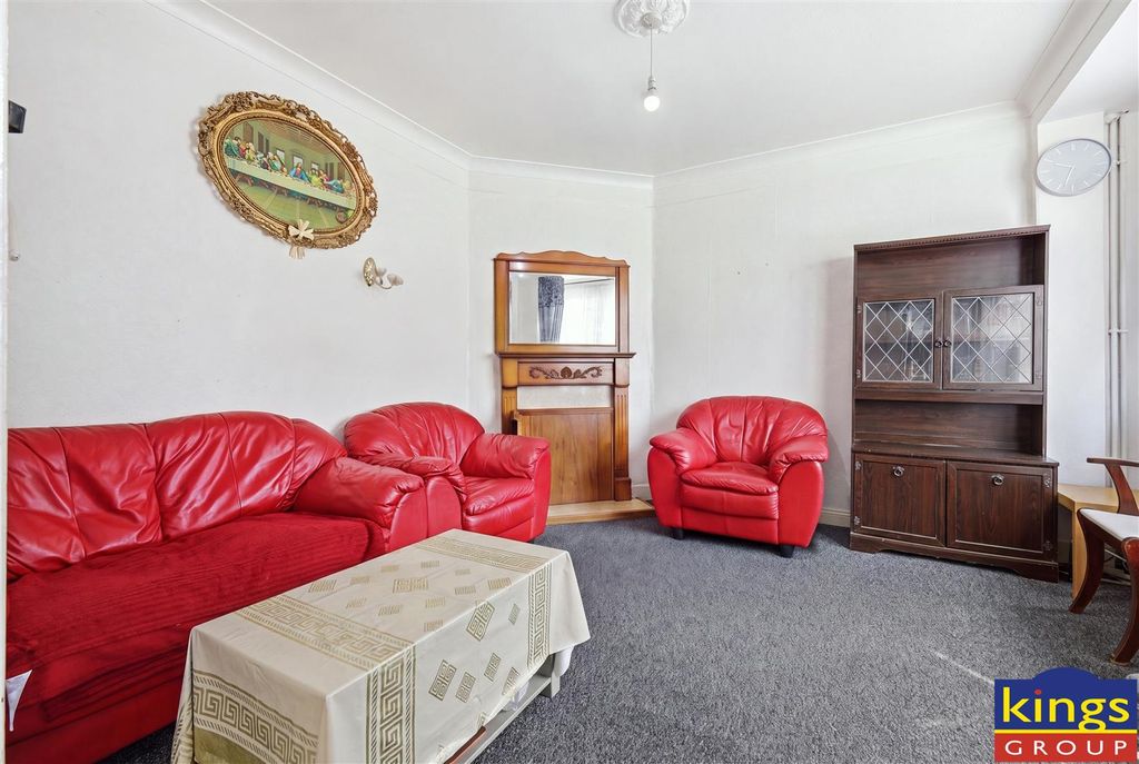 Property photo 3 of 16 6_Photo_Reedit_43Fa76c1_.Jpg
