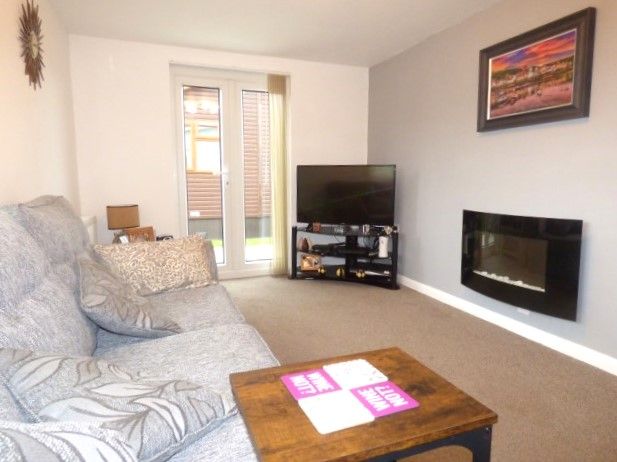 Property photo 2 of 23 Lounge