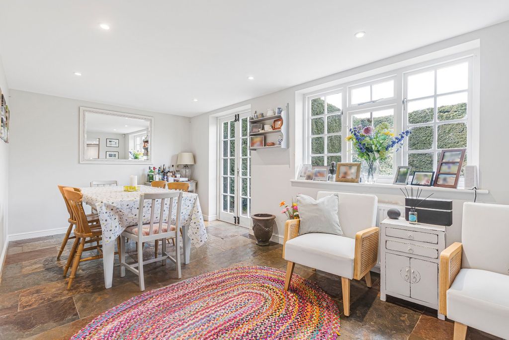 Property photo 3 of 24 Picture No. 09