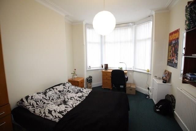 Property photo 3 of 5