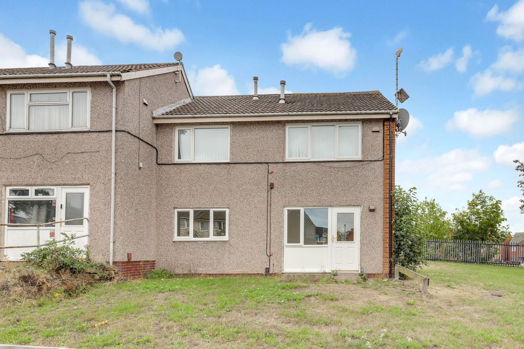 Property photo 1 of 9