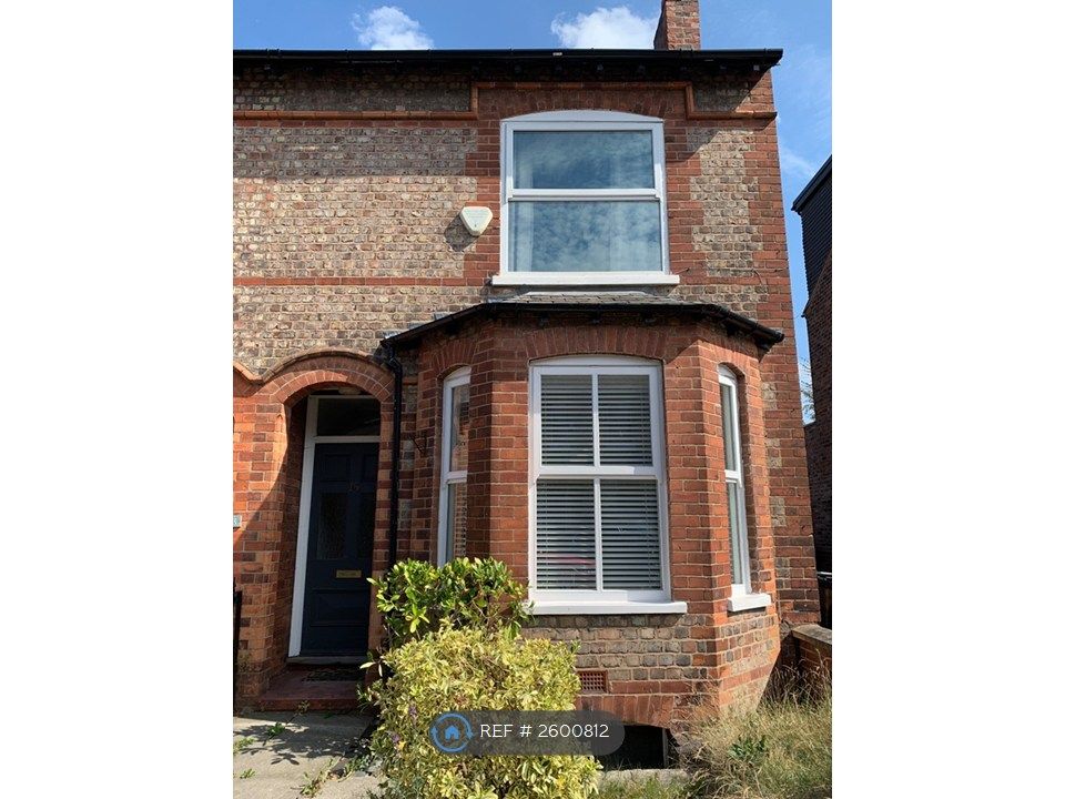 Property photo 2 of 12