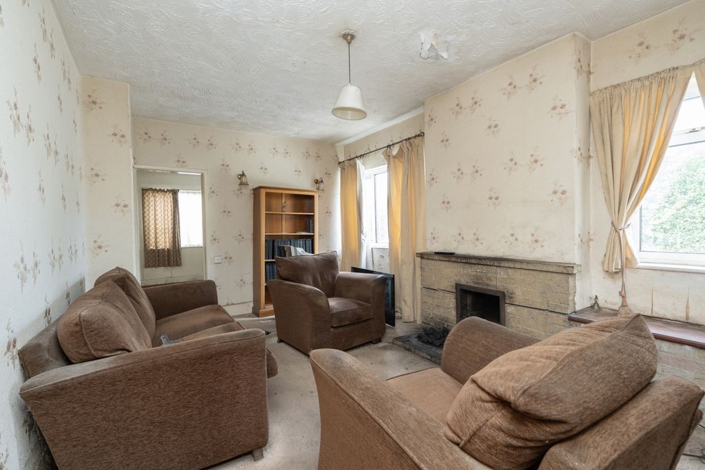 Property photo 2 of 16 2