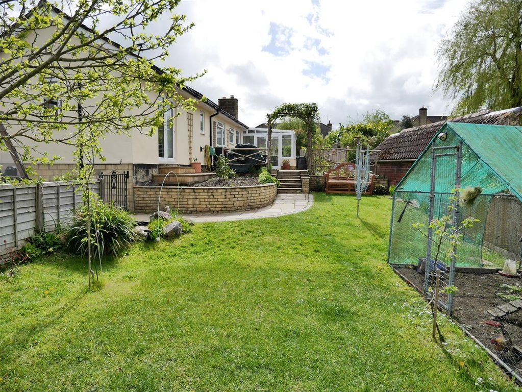 Property photo 2 of 23 Garden