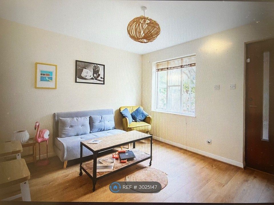 Property photo 2 of 3