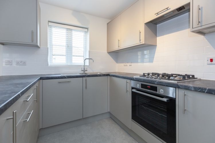 Property photo 2 of 8 240321