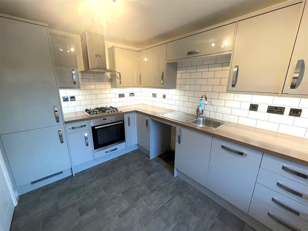 Property photo 2 of 12 5.Jpg