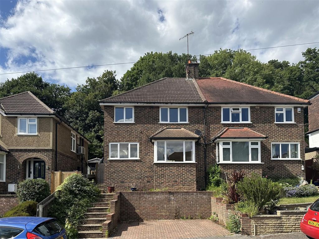 Property photo 1 of 19