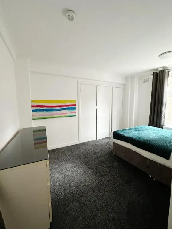 Property photo 1 of 4