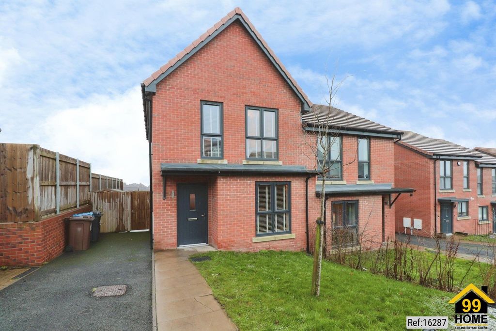 Property photo 3 of 20 Photo 2