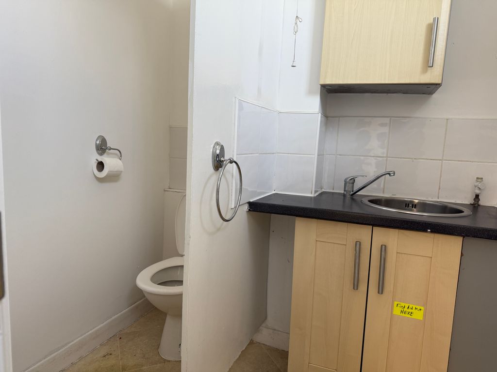 Property photo 2 of 4