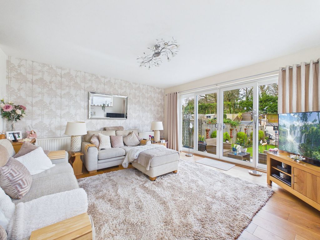 Property photo 3 of 23