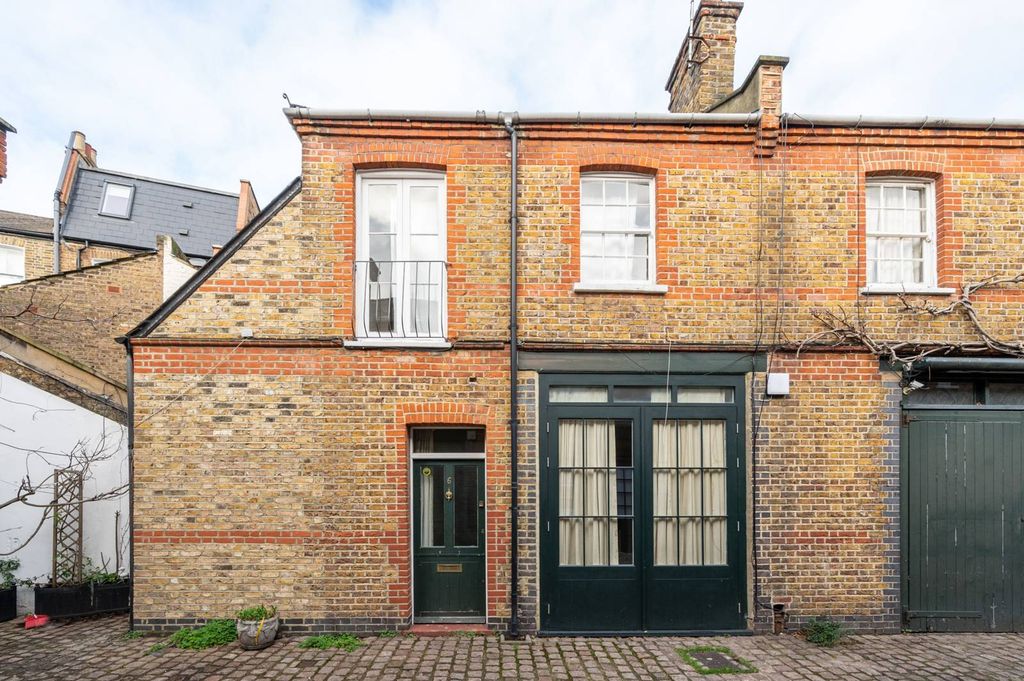 Property photo 1 of 10