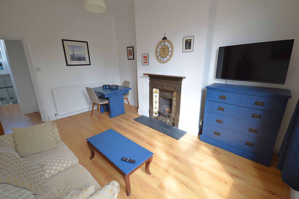 Property photo 3 of 10 Separate Living Room