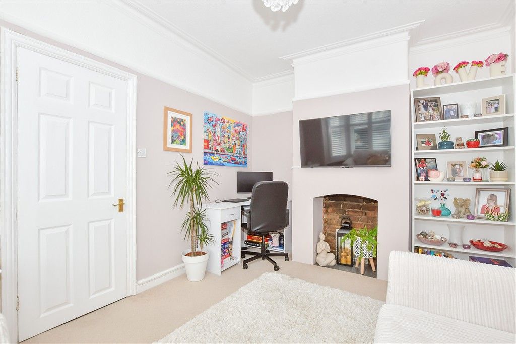 Property photo 2 of 10 Office/Snug