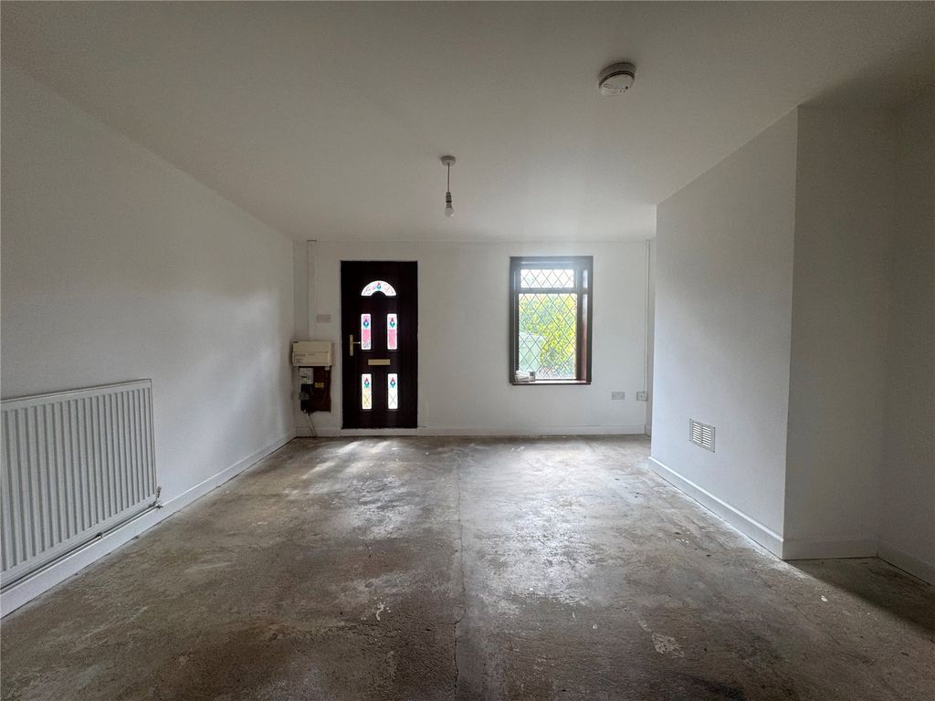 Property photo 3 of 11 Picture No. 19