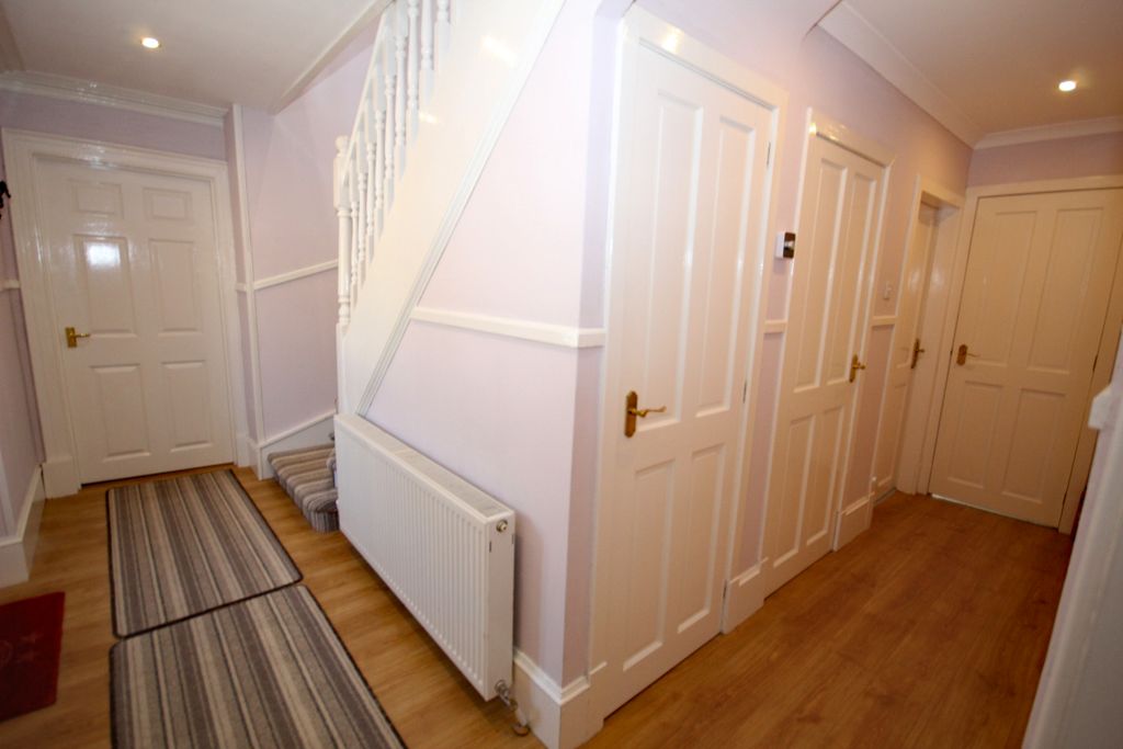 Property photo 3 of 24