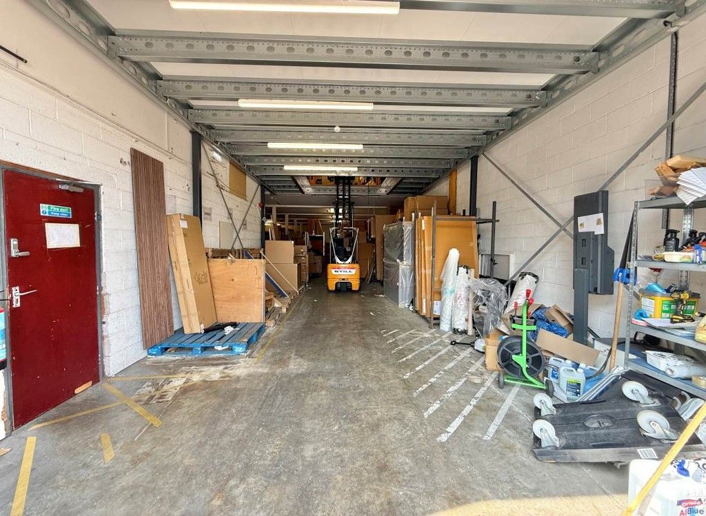 Property photo 2 of 10 Photo 5